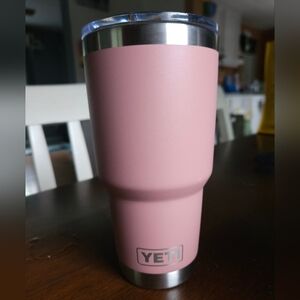 Yeti 30oz rambler